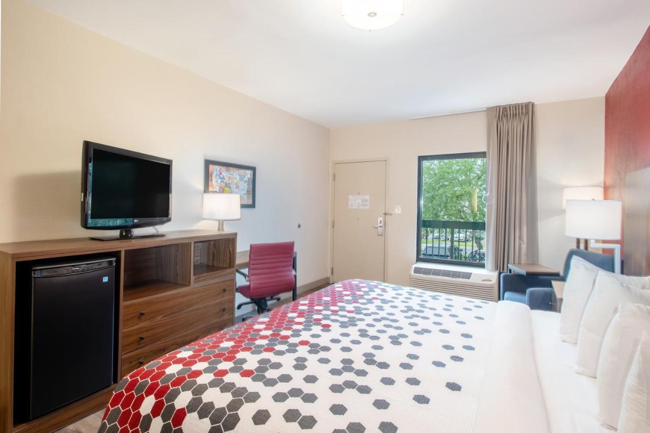 Econo Lodge Inn & Suites Foley-North Gulf Shores Bagian luar foto