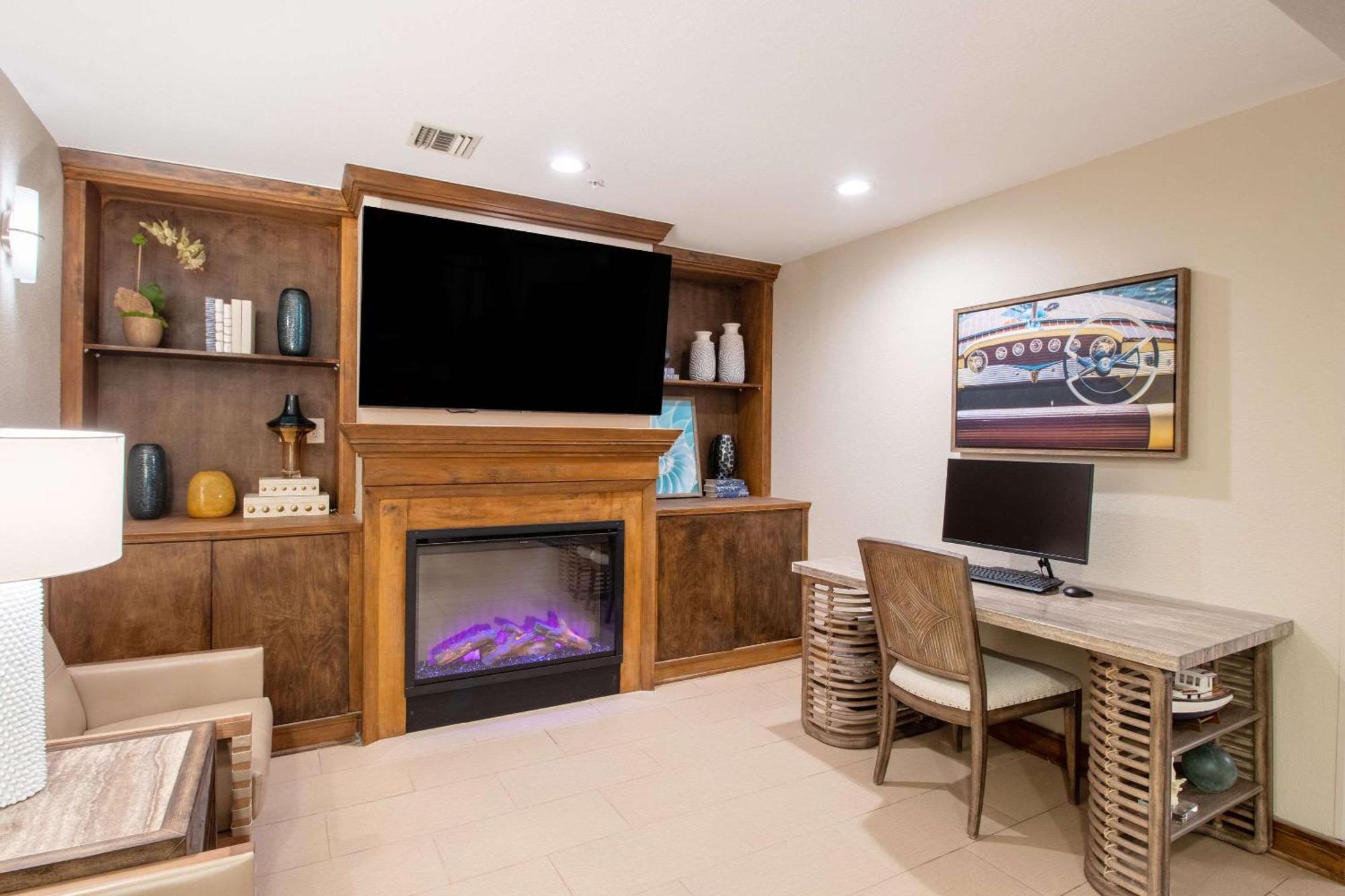 Econo Lodge Inn & Suites Foley-North Gulf Shores Bagian luar foto