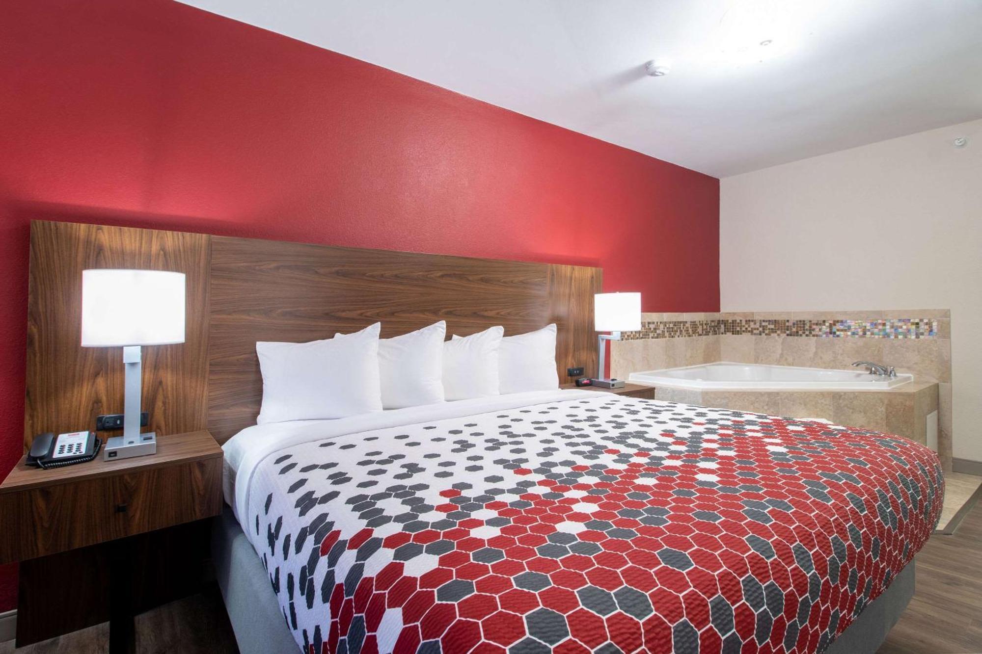 Econo Lodge Inn & Suites Foley-North Gulf Shores Bagian luar foto