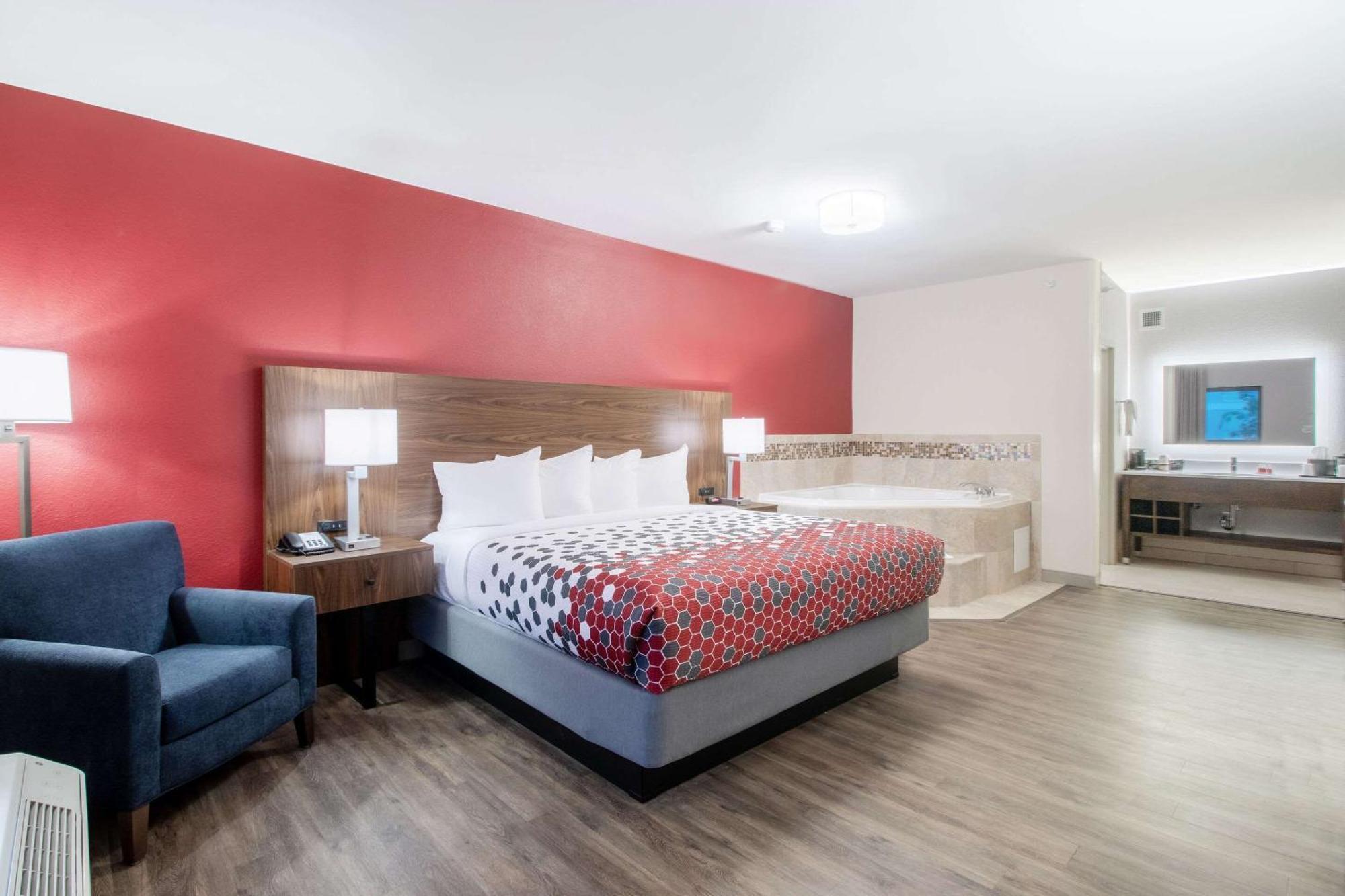 Econo Lodge Inn & Suites Foley-North Gulf Shores Bagian luar foto